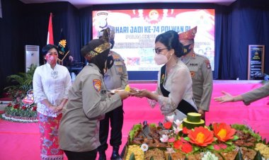 Peringatan Hari Jadi Ke-74 Polwan RI di Polda Kepri