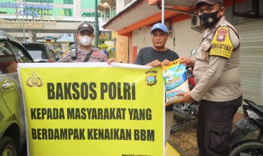 Polsek Lubuk Baja Kembali Melaksanakan Baksos Kepada Masyarakat Terdampak Kenaikan BBM