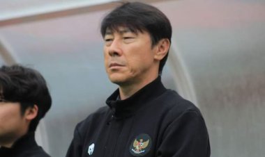 Shin Tae-Yong Nonton Langsung Persija Jakarta VS Bhayangkara FC