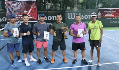 Kapolresta Barelang Raih Juara Pertama Piala Bergilir Turnamen Barelang Tenis Club Yang Ke-2