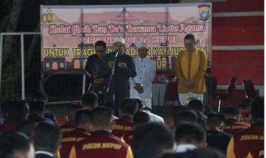 Polda Kepri Bersama Tokoh Lintas Agama Gelar Sholat Ghoib dan Mendoakan Korban Tragedi Kanjuruhan