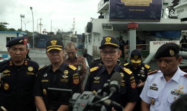 Lewat Operasi Laut Terpadu Jaring Sriwijaya, Bea Cukai Tangkap Kapal Pengangkut BBM  Ilegal