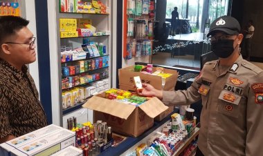 Kapolresta Barelang Perintahkan Jajarannya Lakukan Pengecekan serta Beri Himbauan ke Apotek dan Toko Obat di Kota Batam