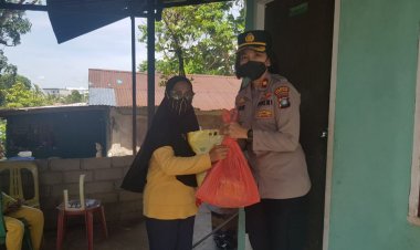 Polsek Batu Aji Bagikan Sembako Kepada Masyarakat Terdampak Kenaikan Harga BBM