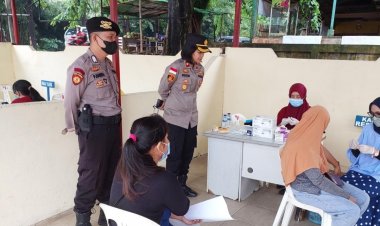 Kapolsek Batu Aji Tinjau Pelayanan Gerai Vaksinasi Presisi