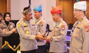 POLRI PIMPIN PEMBUKAAN RAKERNIS SDM POLRI TA 2023