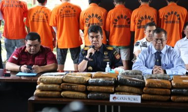 Bea Cukai Batam Bersama dengan Dittipidnarkoba Berhasil Gagalkan ± 8,3 Liter Ekstasi Cair dan Ekstasi Jenis Lainnya