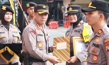 Dua Bulan Menjabat, AKP Betty Novia Raih Predikat Kinerja Polsek Terbaik