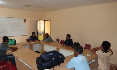 Satreskrim Polres Bintan Mengamankan 5 PMI Non Prosedural, dan Mengamankan Pelakunya