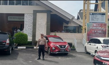 PENGAMANAN KEGIATAN IBADAH MINGGU DI GEREJA PRIORITAS YANG ADA DI WILAYAH HUKUM POLSEK BATU AMPAR