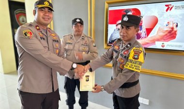 Personel Polsek Batuampar Dapat Reward dari Kapolseknya