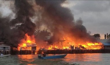 Kebakaran Besar di Pulau Buluh, Kota Batam, Sembilan Rumah Habis Terbakar dan Satu Korban Meninggal Dunia