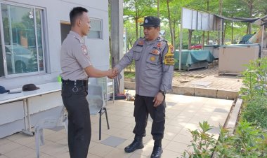 Bhabinkamtibmas Kel.Sungai Pelunggut Lakukan Sambang dan Himbauan Kamtibmas demi Keamanan dan Ketertiban Masyarakat