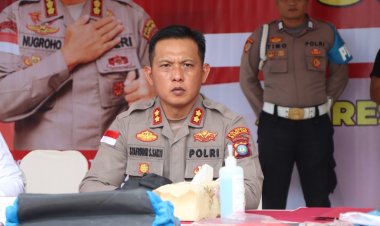 Tersangka Narkotika Jenis Sabu Seberat 11,728 Kg Dibekuk oleh Sat Resnarkoba Polresta Barelang
