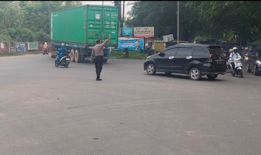 Rutinitas Setiap pagi Gatur Lalin Pagi untuk Kelancaran Pengguna Jalan Raya