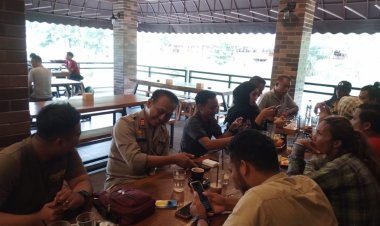 Wakapolsek Sekupang temu dengan Kawan media yang ada di Kecamatan Sekupang