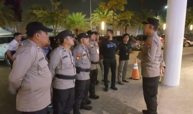 Polsek Batu Ampar Melaksanakan Pengamanan Malam Puncak IMT-GT Expo gebyar Melayu Pesisir Tahun 2023 di lapangan Parkir depan Bayfron Mall Harbourbay