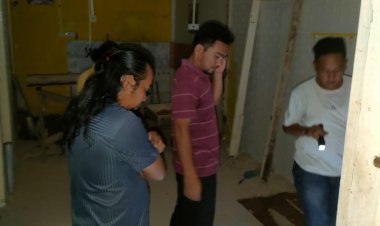 Polsek Sekupang datangi TKP Pekerja Bangunan Tewas Tersangat Listrik di Patam Lestari