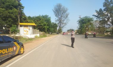 Personil Polsek Batu Ampar Melaksanakan Strong Poin pagi