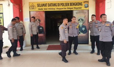 Kapolsek Bengkong bersama Biro Logistik Polda Kepri Lakukan Cek Kendaraan Dinas