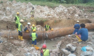 Respon Cepat, BU SPAM BP Batam Perbaiki Pipa 800 di Taman Baloi