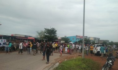 Ribuan Warga Sadai Membanjiri Jalan Menuntut Penanganan Drainase