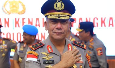 KENAIKAN PANGKAT KAPOLDA KEPRI IRJEN. POL. Drs. YAN FITRI HALIMANSYAH, M.H