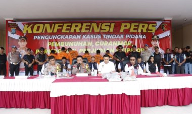 Kapolresta Barelang Gelar Konferensi Pers Ungkap Pelaku Pornografi