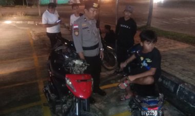 Patroli Polsek Lubuk Baja Sampaikan Himbauan Kamtibmas kepada masyarakat