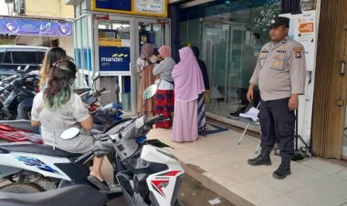 Giat Patroli dialogis dan himbauan Kamtibmas Polsek Sungai Beduk kepada Masyarakat Kec. Sungai Beduk