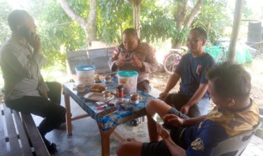 Kapolsek Sungai Beduk melaksanakan Sambang kepada Warga Mangsang Kebun Kel. Mangsang Kecamatan Sungai Beduk