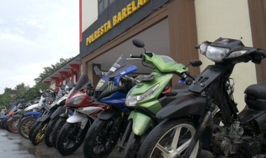 Kapolresta Barelang Gelar Konferensi Pers Penindakan Kegiatan Cipta Kondisi Antisipasi Balap Liar dan Knalpot Brong di Wilayah Kota Batam