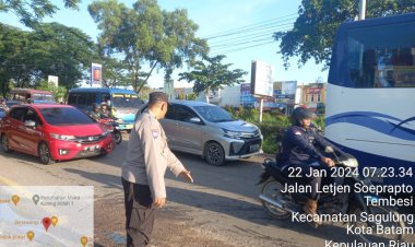 Giat Strong Point Polsek Sagulung Berhasil Mengurai Kemacetan dan Cegah Kejahatan Jalanan