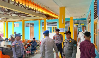 Gudang Logistik Pemilu Tambelan Dijaga Ketat Personel Polres Bintan.