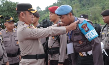 Polres Lingga Menggelar Apel Pergesran Pasukan Pengamanan Pemilu 2024
