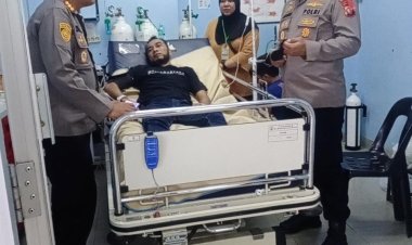 Pingsan saat Bertugas di TPS, Kanit Intelkam Polsek Bengkong Dijenguk Dir Zaenal Arifin