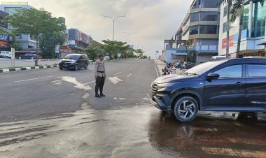 Kegiatan pengaturan Jalan Strong poin pagi   di wilayah Polsek Lubuk Baja kota Batam