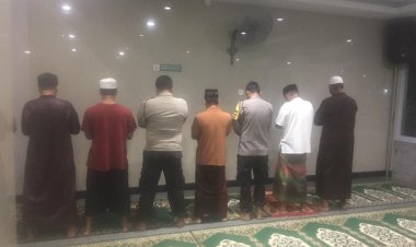 Kegiatan Sholat Subuh Keliling Polsek Sungai Beduk Polresta Barelang bersama  Masyarakat Kec. Sungai Beduk