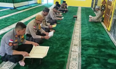 Makmurkan Mesjid Selama Ramadhan, Polres Bintan Rutin Laksanakan Ibadah Ramadhan
