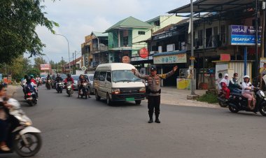 Selama Ramadhan, Personil Polsek Sekupang Tetap Laksanakan Strong Point Pagi