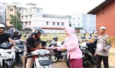 Dapur Ramadhan Polres Lingga Kembali Berbagi Kenikmatan Buka Puasa