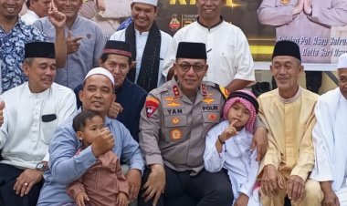 SAFARI RAMADAN 1445 H: KAPOLDA KEPRI PIMPIN SALAT MAGRIB DAN BUKA BERSAMA DI MASJID ATH THORIQ KOTA BATAM