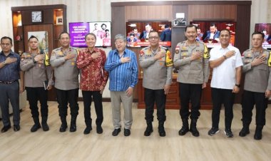 POLDA KEPRI TERIMA PENGHARGAAN DARI DUBES JEPANG ATAS PENANGKAPAN BURONAN DPO KEPOLISIAN KERAJAAN JEPANG