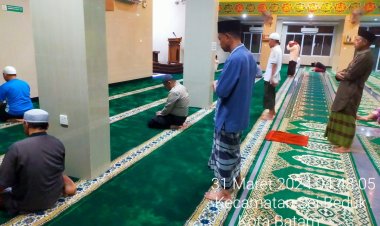 Kegiatan Sholat Subuh Keliling Polsek Sungai Beduk Polresta Barelang bersama  Masyarakat Kec. Sungai Beduk