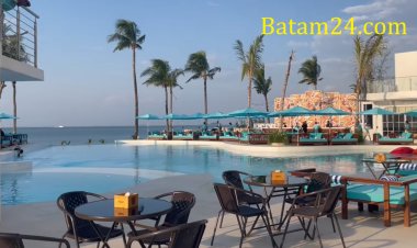 Menikmati Keindahan Pantai di Cafe Beach Club Golden City Bengkong, Batam