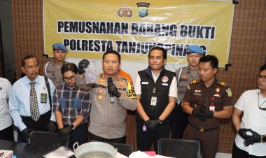Polresta Tanjungpinang Musnahkan Barang Bukti Narkotika Jenis Sabu 6,5 Ons & Pil Ekstasi 683 Butir