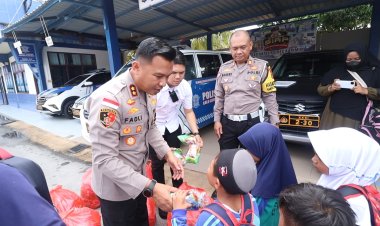 Polisi Sahabat Anak, Satlantas Polres Karimun Tanamkan Disiplin Berlalulintas Sejak Dini