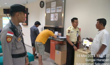 Cegah Kriminalitas di Perbankan Batara Biru Polsek Sekupang sambang Pengunjung Dan Satpam Bank BNI