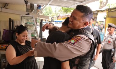 Tangis Haru, Casis Bintara Korban Begal Di Jakbar Dapat Surprize Bertemu Sosok Inspiratif Aipda Ambarita