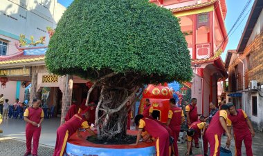 Jelang Hari Bhayangkara Ke-78, Polres Karimun Melaksanakan Bakti Sosial